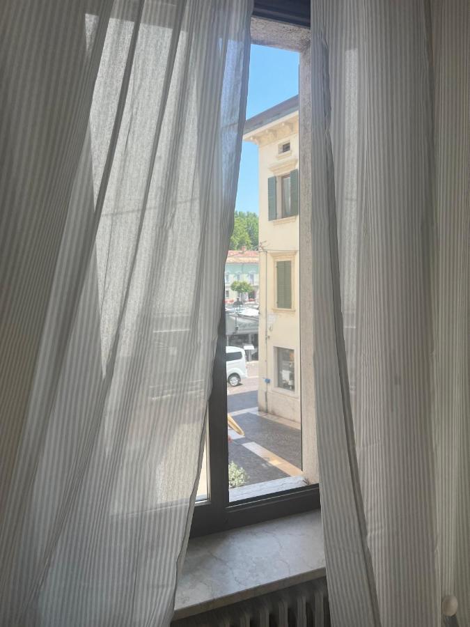 La Torretta Apartment Peschiera del Garda Kültér fotó
