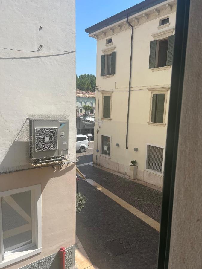 La Torretta Apartment Peschiera del Garda Kültér fotó