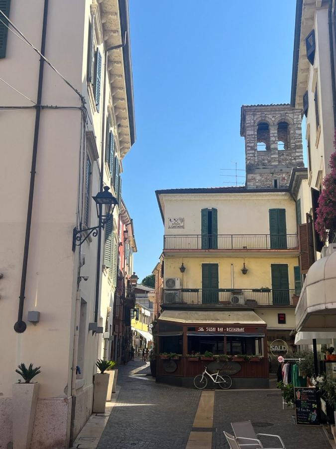 La Torretta Apartment Peschiera del Garda Kültér fotó